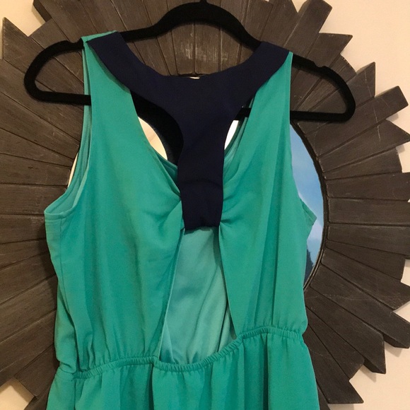 Hi-low teal dress with back cutout and navy accent - Picture 2 of 3